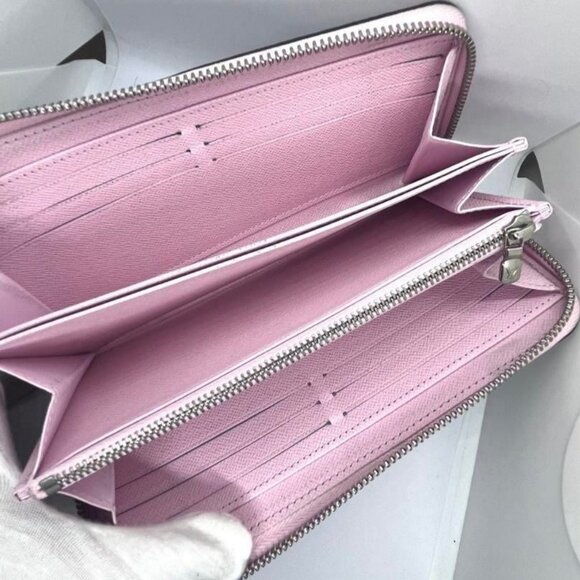 Louis Vuitton Monogram Giant Monogram Escale Zippy Wallet Pastel Sunrise Pink - Picture 4 of 16